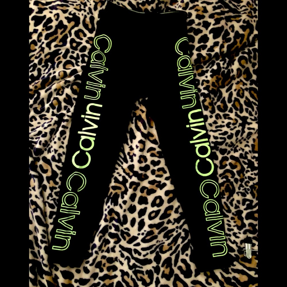 Calvin Klein Workout Pants Never Worn Medium